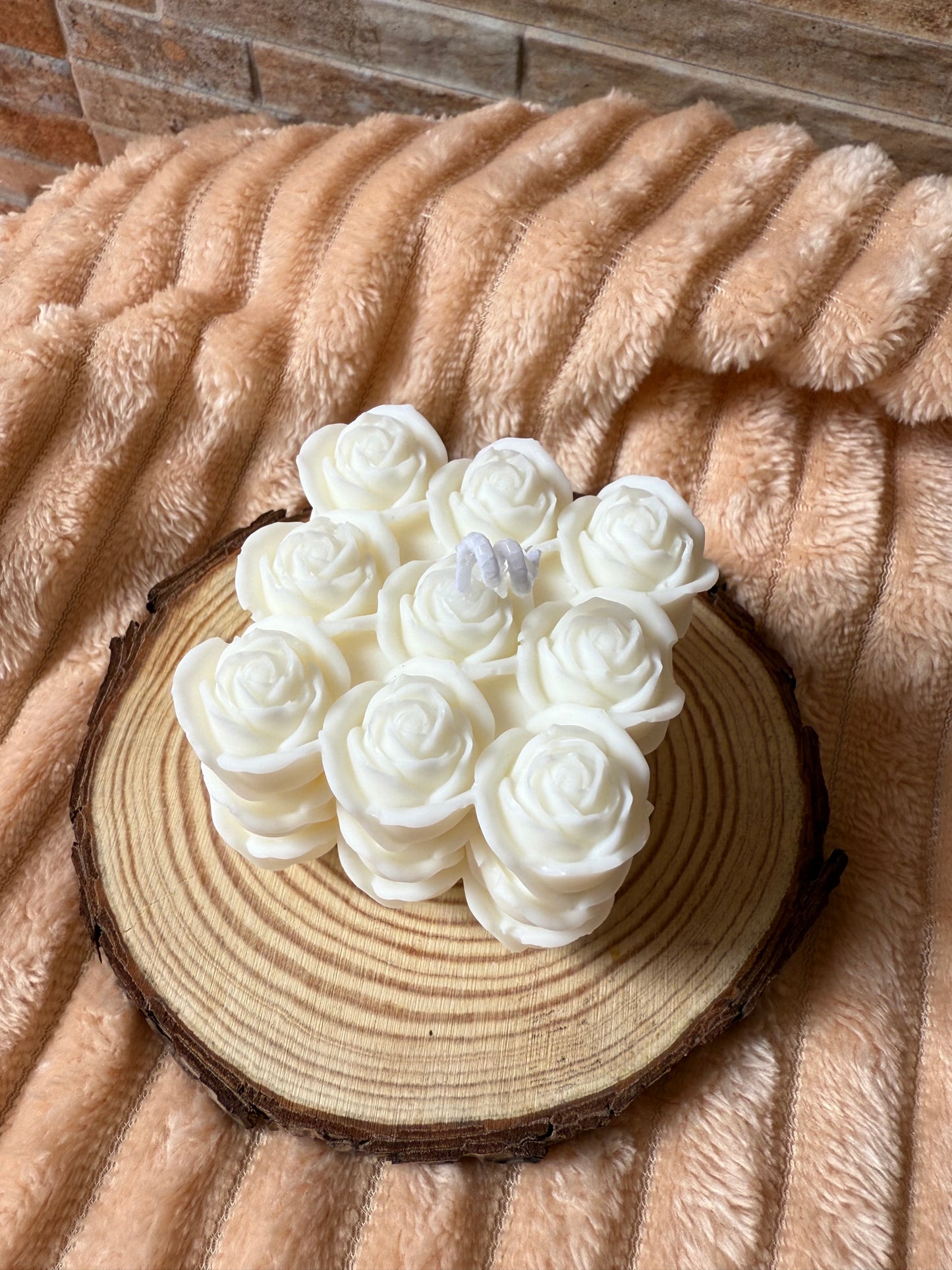 Cubo de rosas