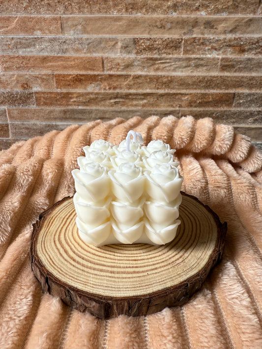 Cubo de rosas